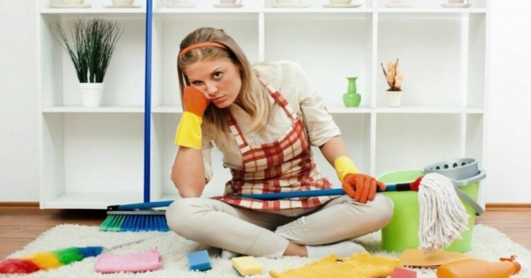 12 Cleaning Bad Habits You Need to Break!